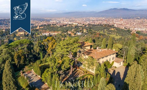 Villa in Pian dei Giullari, Florence, Italy 1