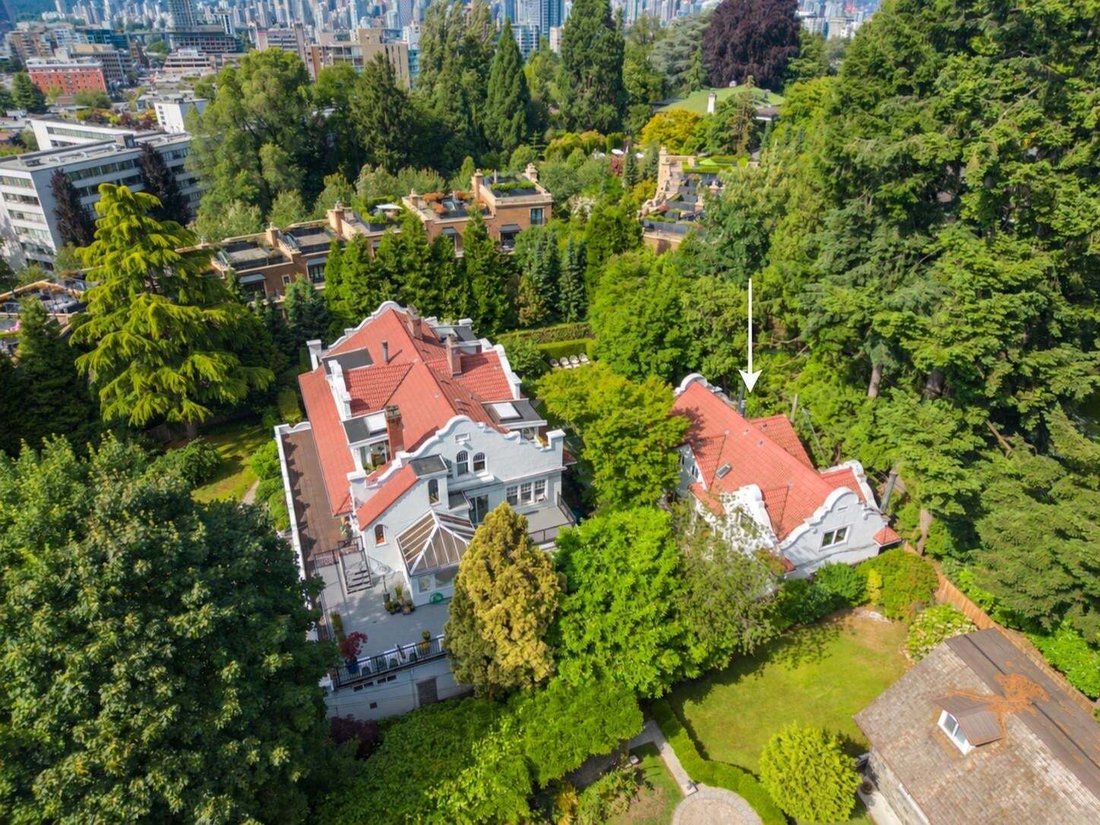 House in Vancouver, British Columbia, Canada 1 - 18815452