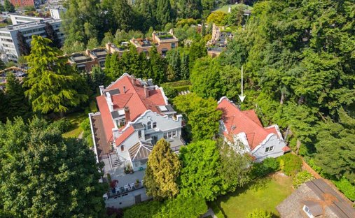 House in Vancouver, British Columbia, Canada 1
