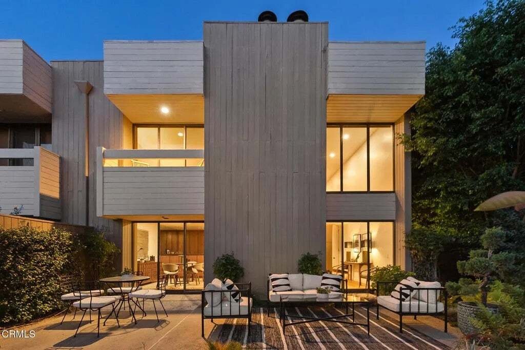 Condo in Altadena, California, United States 1 - 18814361