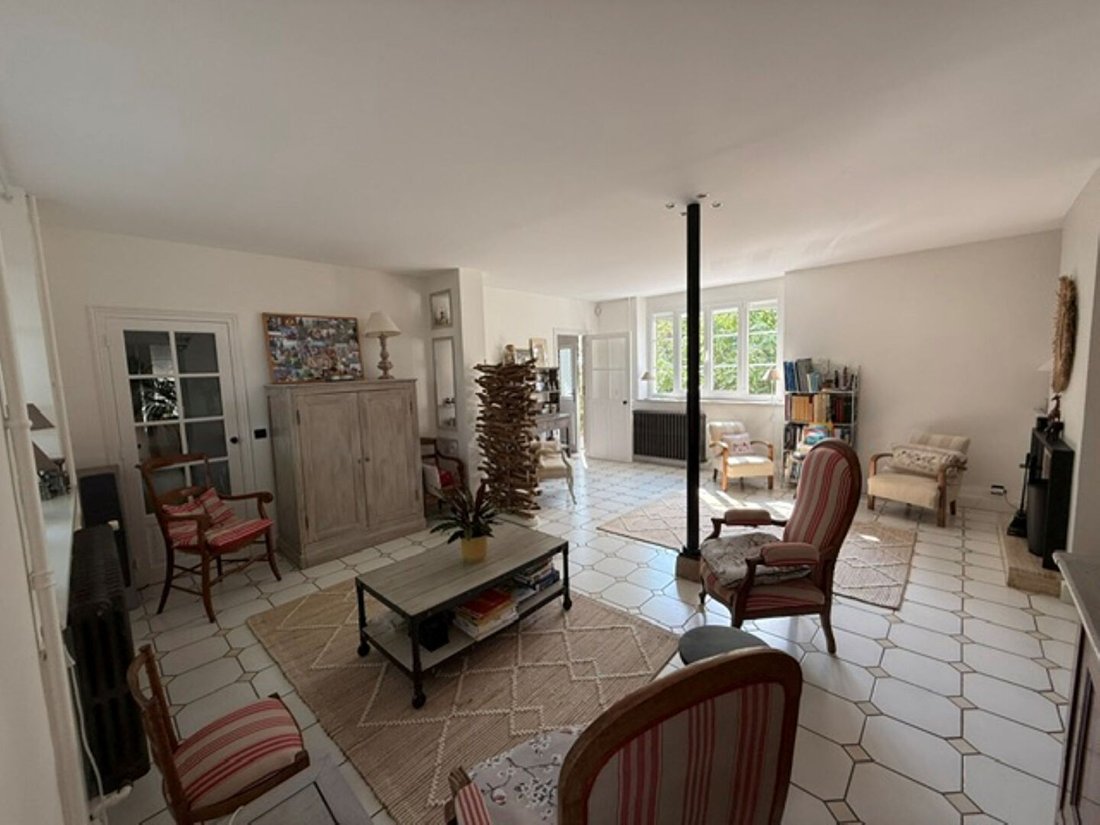Villa a Jouars-Pontchartrain, Isola di Francia, Francia 1 - 18799310