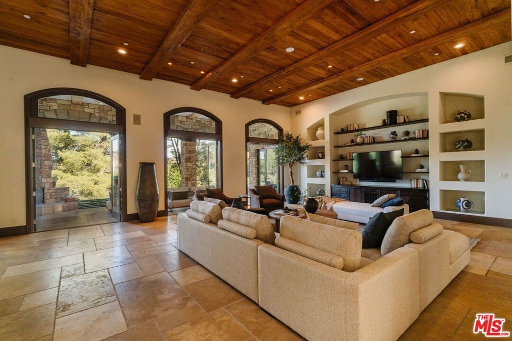 Casa en Hidden Hills, California, Estados Unidos 5 - 18813894
