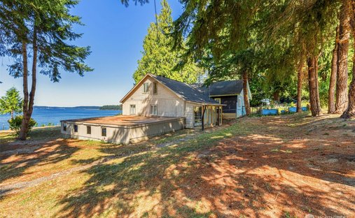 House in Bremerton, Washington, United States 1
