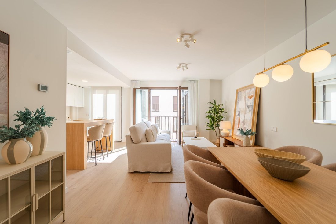 Apartment in Extramurs, Valencia, Spain 3 - 17929753