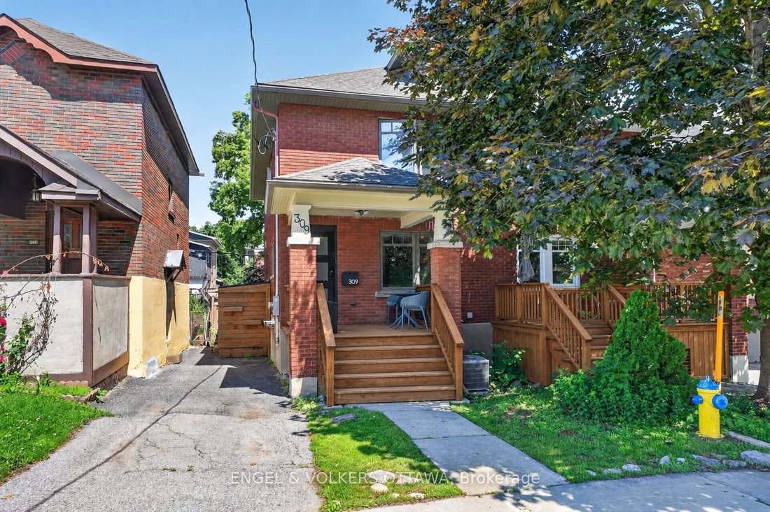 House in Ottawa, Ontario, Canada 1 - 18815441