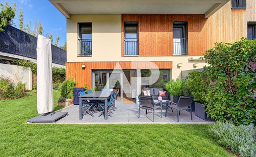 Apartment in Centre Ville, Rueil-Malmaison, France 1