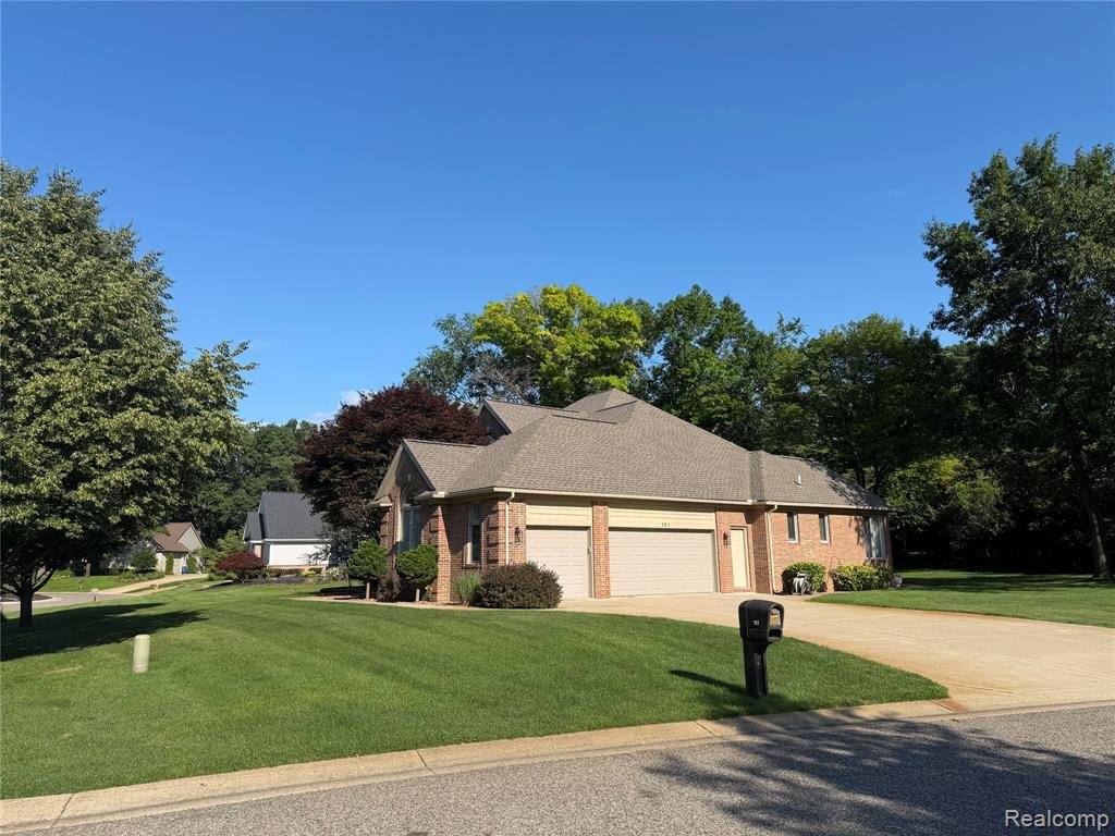 House in Walled Lake, Michigan, United States 3 - 18813586