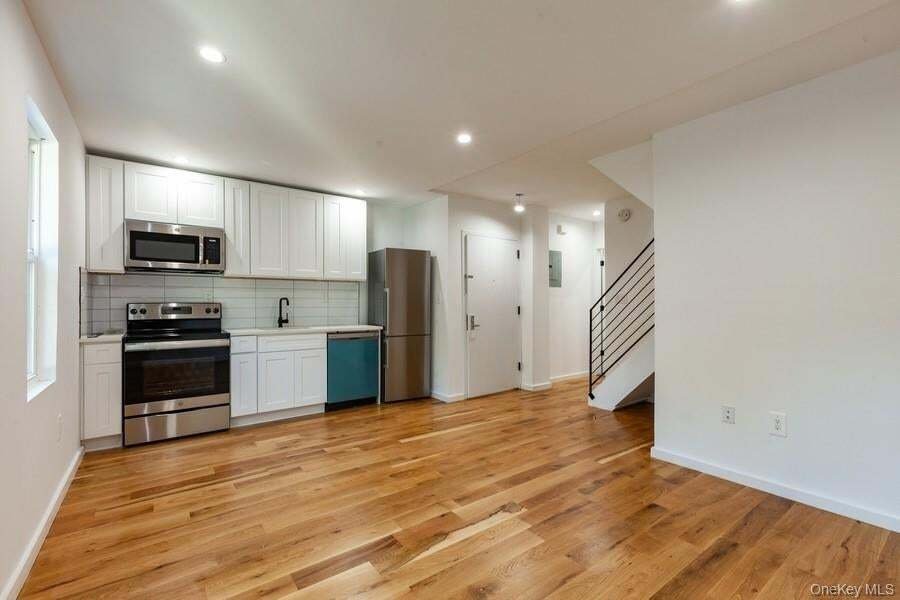 House in New York, New York, United States 3 - 18811555