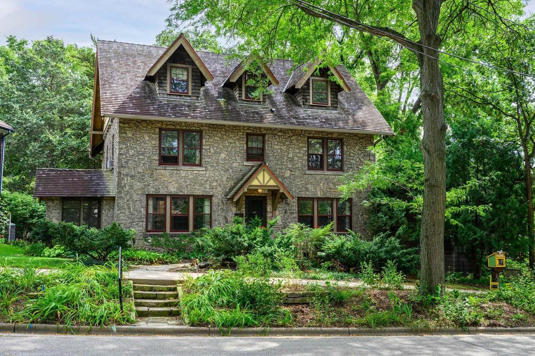 Casa en Maple Bluff, Wisconsin, Estados Unidos 1 - 18813986