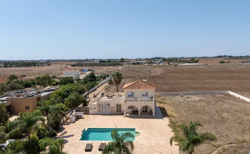 Villa in Avgorou, Famagusta, Cyprus 1