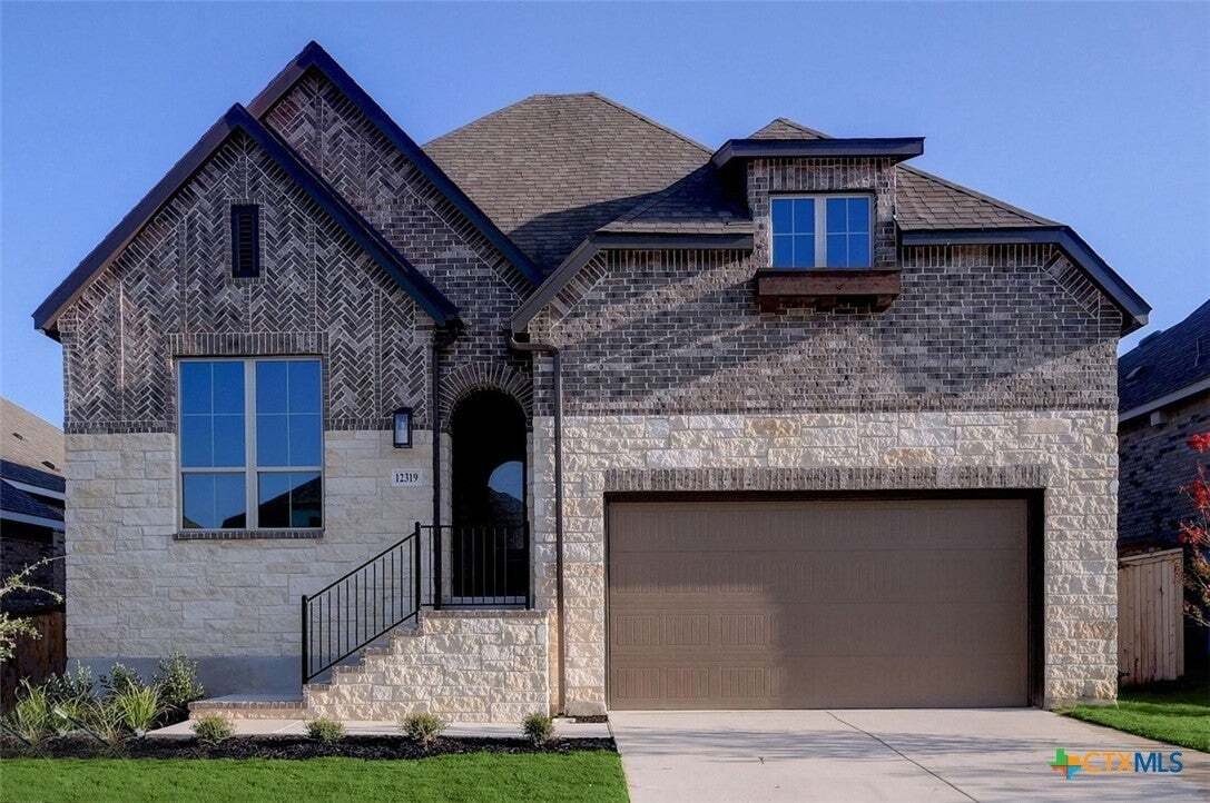 House in San Antonio, Texas, United States 1 - 17519418