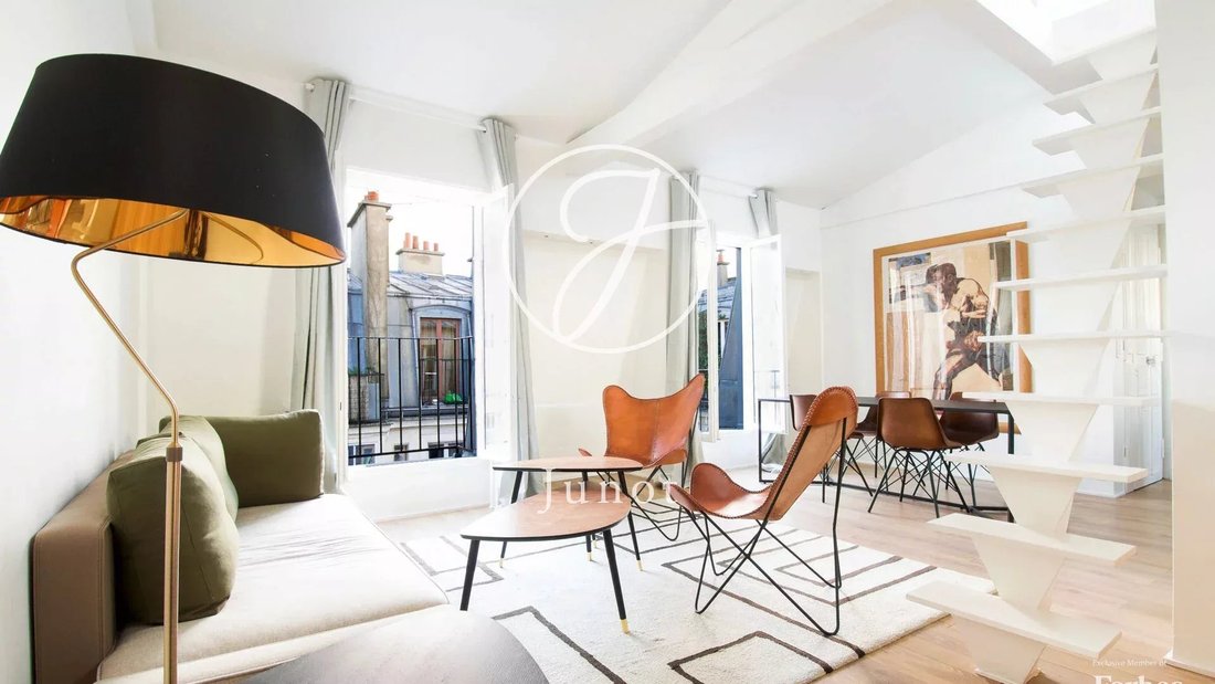 Apartment in Montmartre, Paris 18e Arrondissement, Paris 1 - 18812812