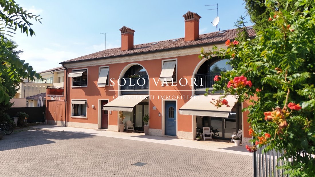 Haus in Castelfranco Veneto, Venetien, Italien 1 - 18815661