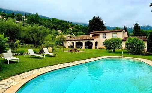 Villa à Spéracèdes, Provence-Alpes-Côte d'Azur, France 1