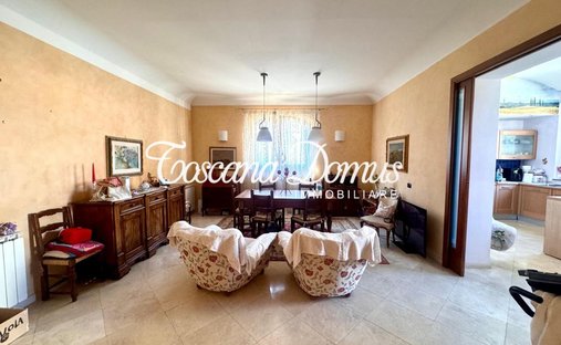 Villa a Fuori Porta Camollia - Petriccio, Siena, Toscana 1