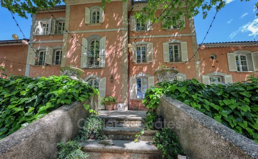 Villa a Carnoules, Provenza-Alpi-Costa Azzurra, Francia 1
