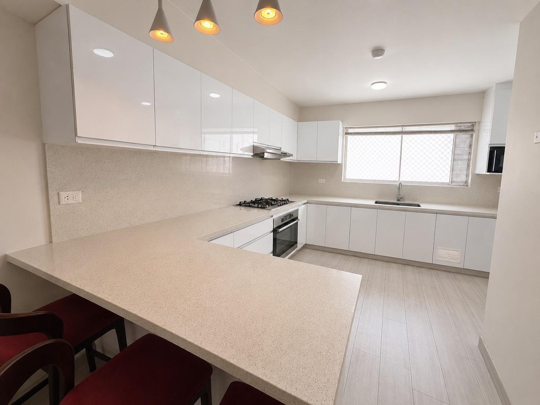 Apartamento en San Juan de Miraflores, Municipalidad Metropolitana de Lima, Perú 3 - 18812974