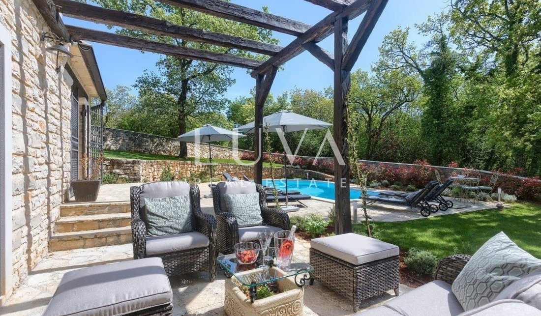 Villa in Muntrilj, Istria County, Croatia 3 - 17279968