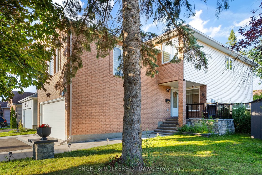 House in Ottawa, Ontario, Canada 4 - 18815436