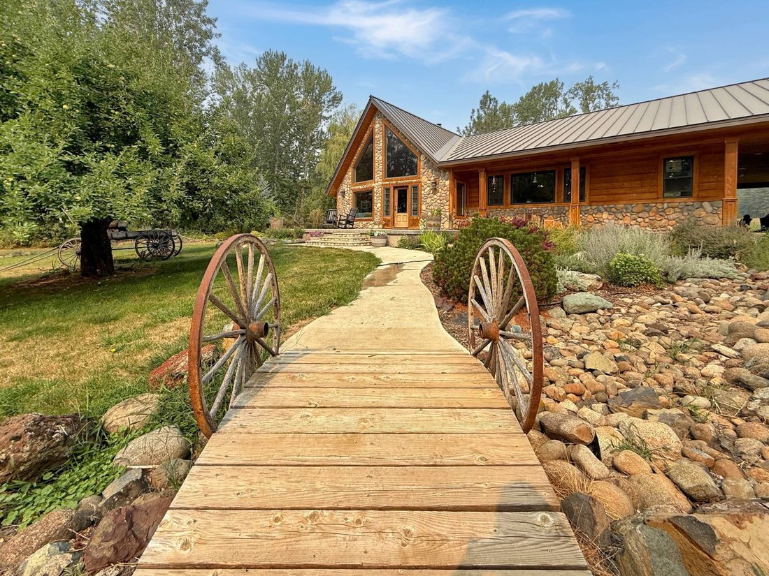 House in Halfway, Oregon, United States 5 - 18814317