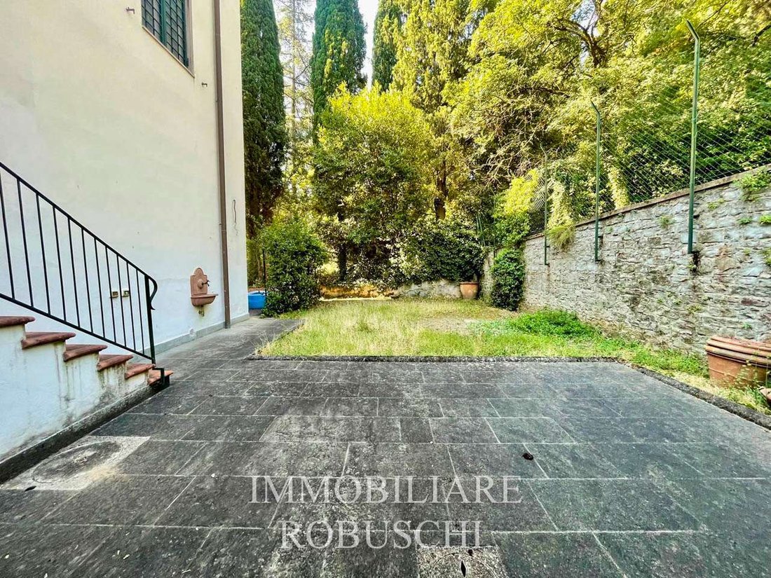 Apartment in San Domenico, Florence, Italy 2 - 18814011