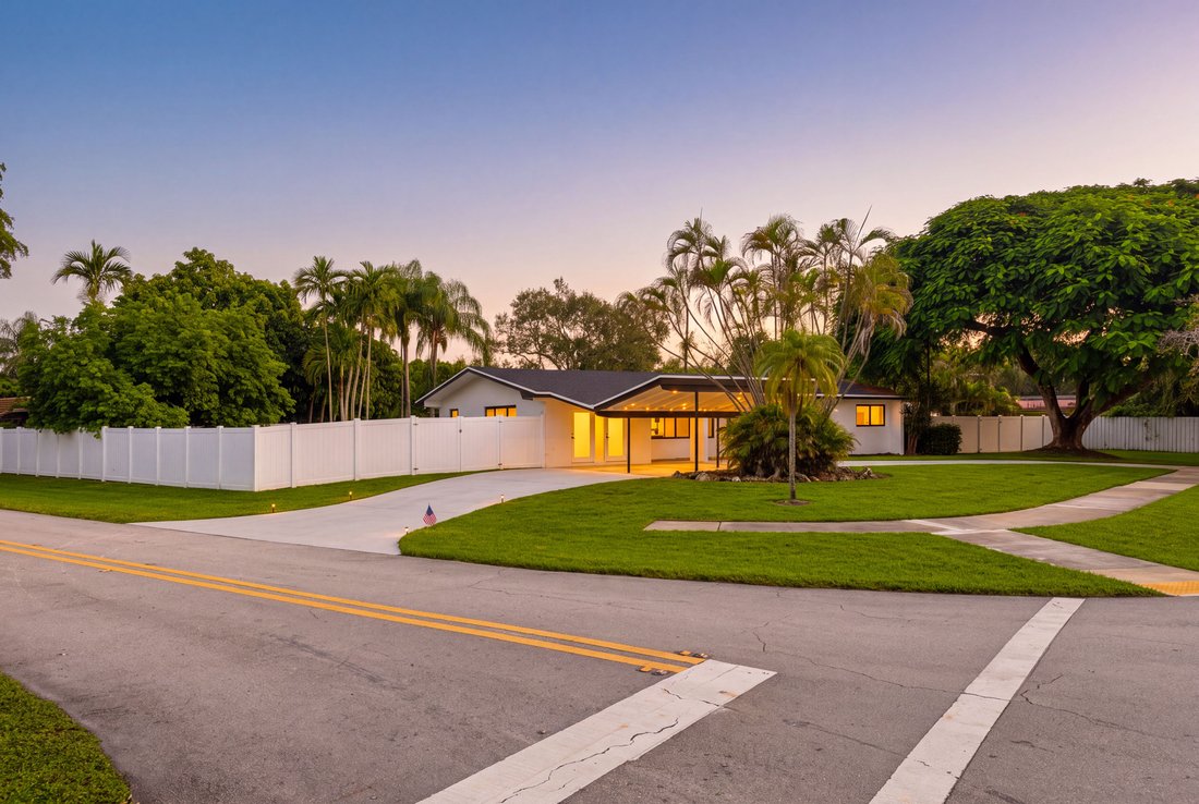House in Coral Gables, Florida, United States 2 - 18813134