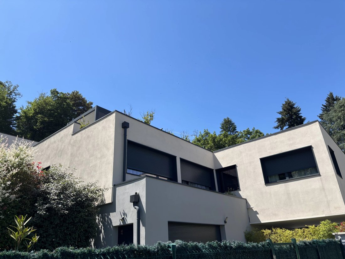 House in Charbonnieres-les-Bains, Auvergne-Rhône-Alpes, France 2 - 18812208