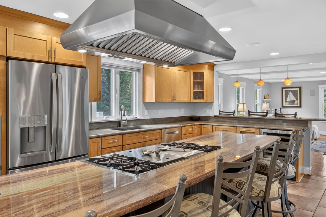 House in Chatham, Massachusetts, United States 5 - 18812929