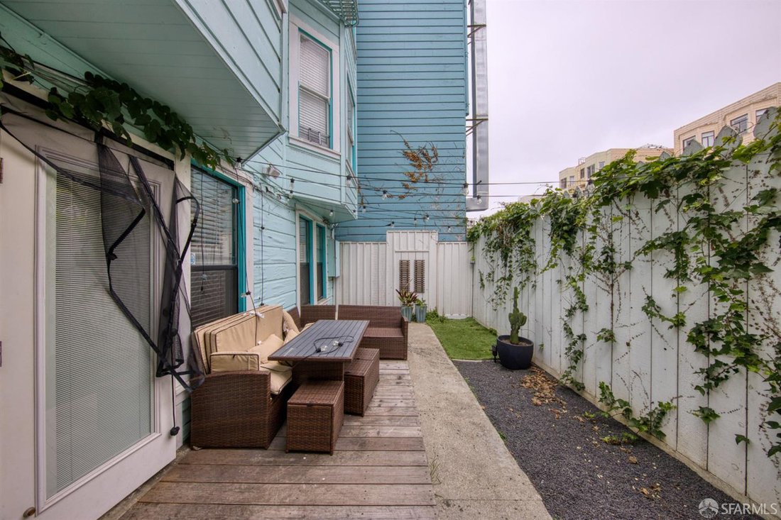 San Francisco, California, United States 5 - 18816670