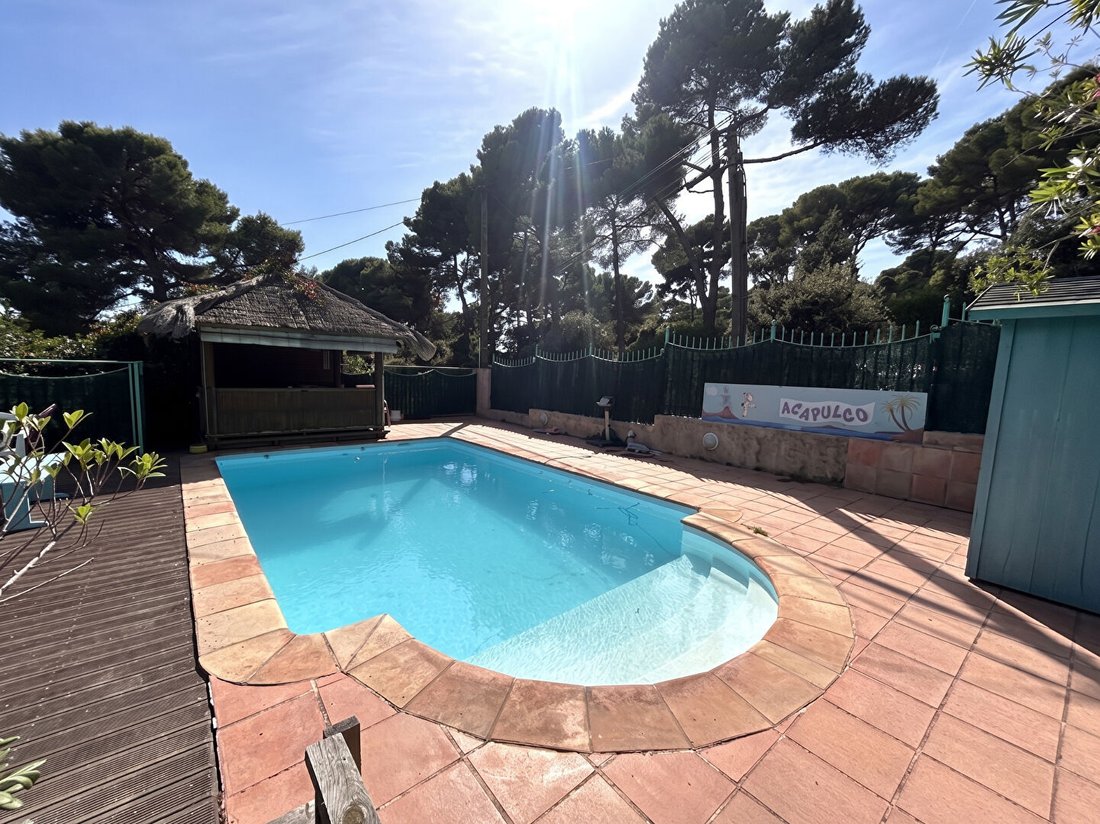 Villa à Hyères, Provence-Alpes-Côte d'Azur, France 4 - 18815860