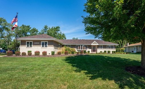 House in Medinah, Illinois, United States 1
