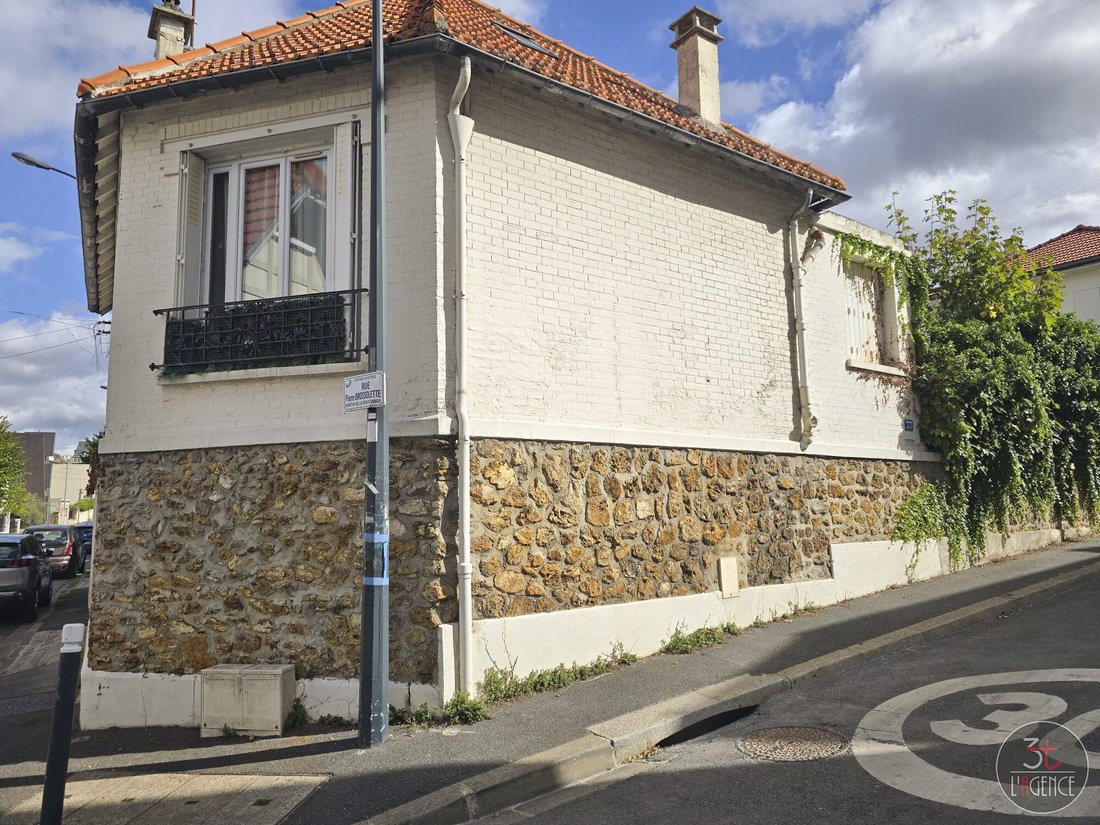 House in Fontenay-sous-Bois, Ile-de-France, France 1 - 17290784
