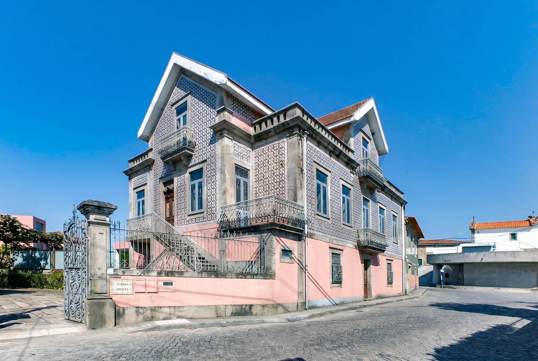 Farm Ranch in Custoias, Leca do Balio e Guifoes, Porto District, Portugal 2 - 18816890