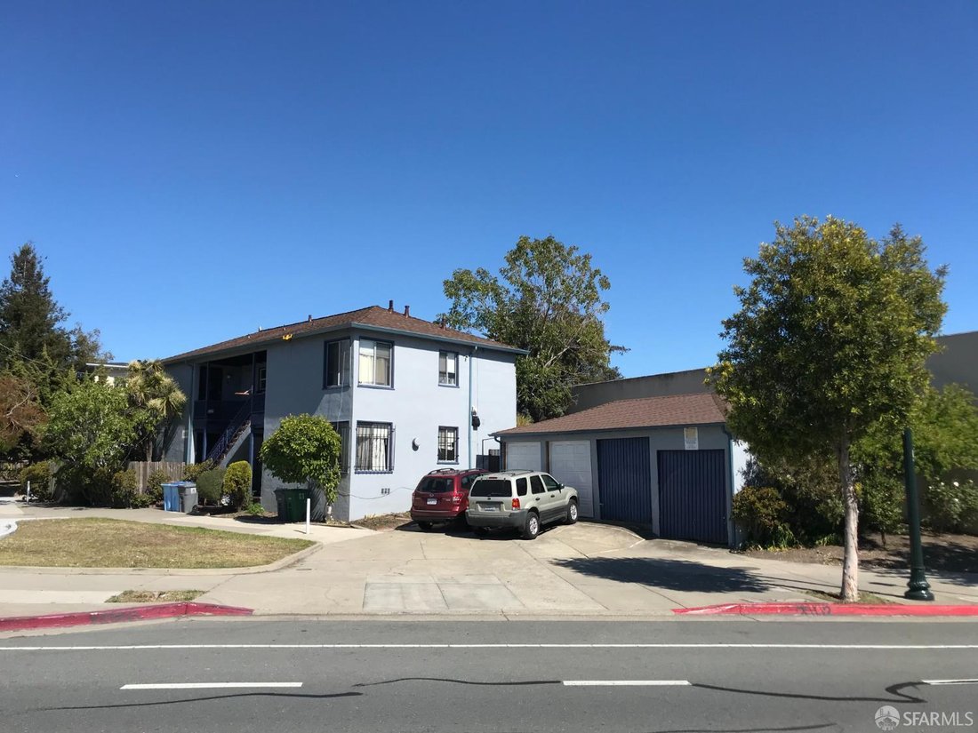 Berkeley, California, United States 1 - 18816665