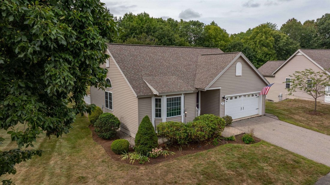 Condo in East Kingston, New Hampshire, United States 2 - 18816100