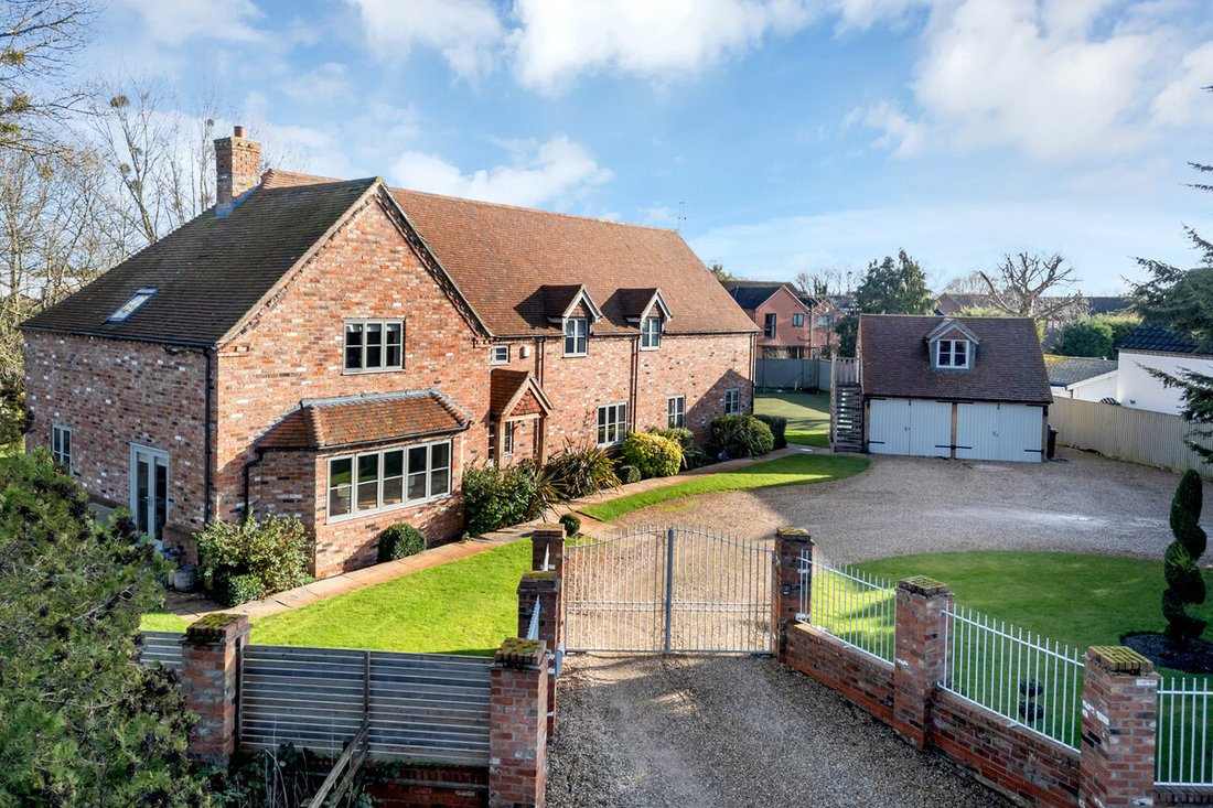 House in Bottesford, England 1 - 17676609