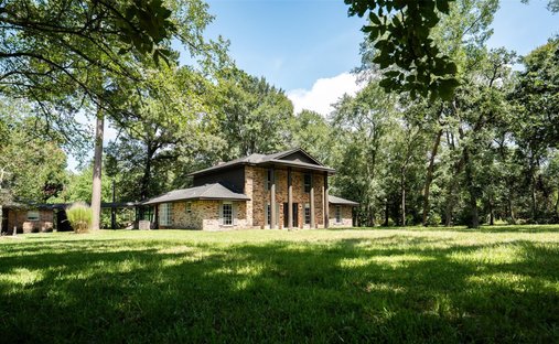 House in Magnolia, Texas, United States 1