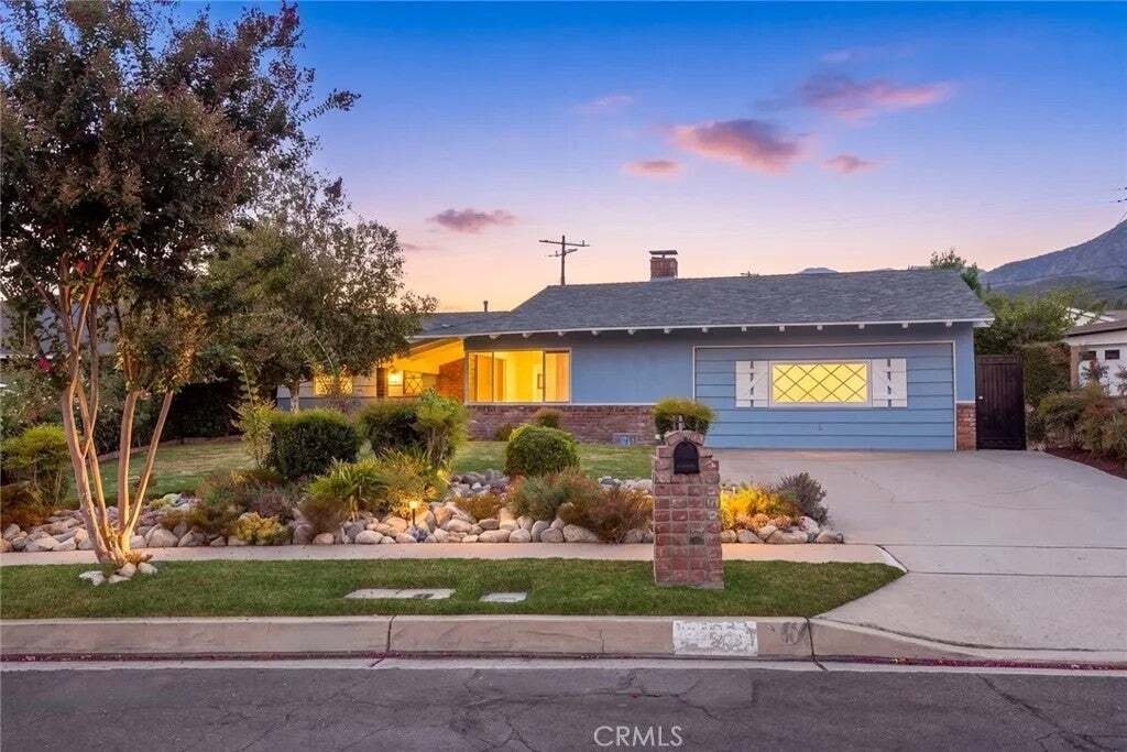 Casa a Bradbury, California, Stati Uniti 2 - 18816923