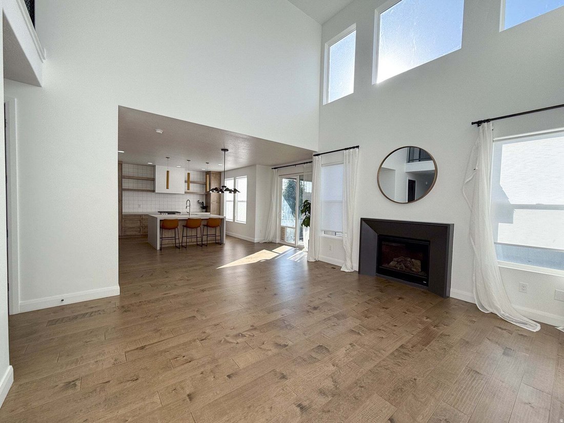 House in Murray, Utah, United States 4 - 18816676