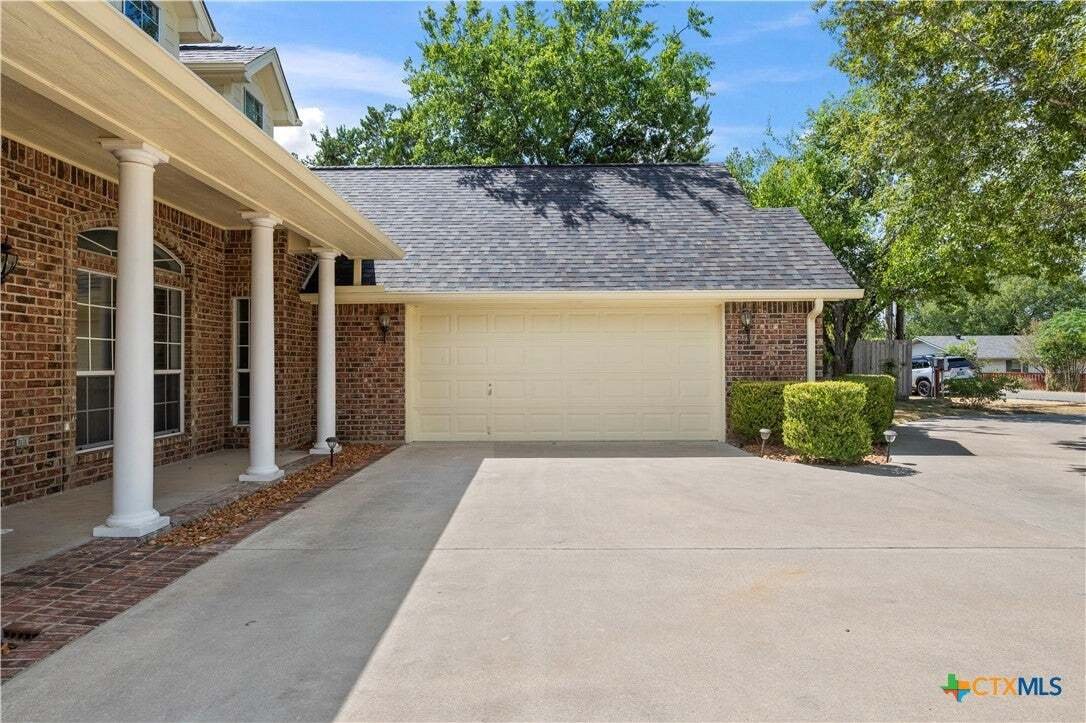 House in Salado, Texas, United States 4 - 18816542