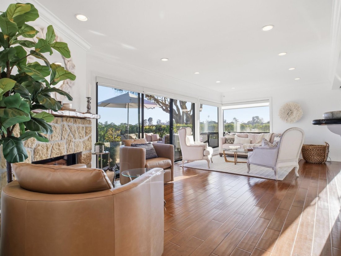 Condo in Carpinteria, California, United States 1 - 18816788