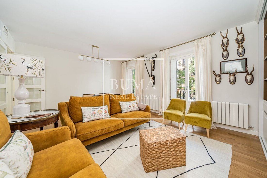 Wohnung in Centro, Madrid, Spanien 1 - 18816525