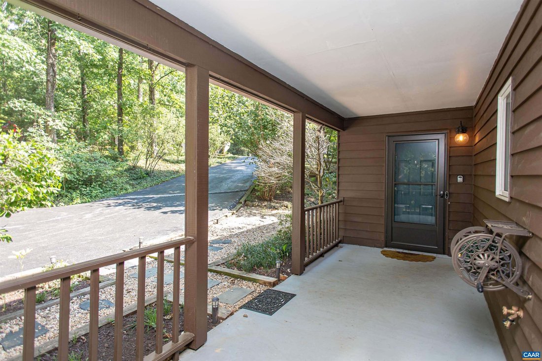 House in Charlottesville, Virginia, United States 5 - 18816528
