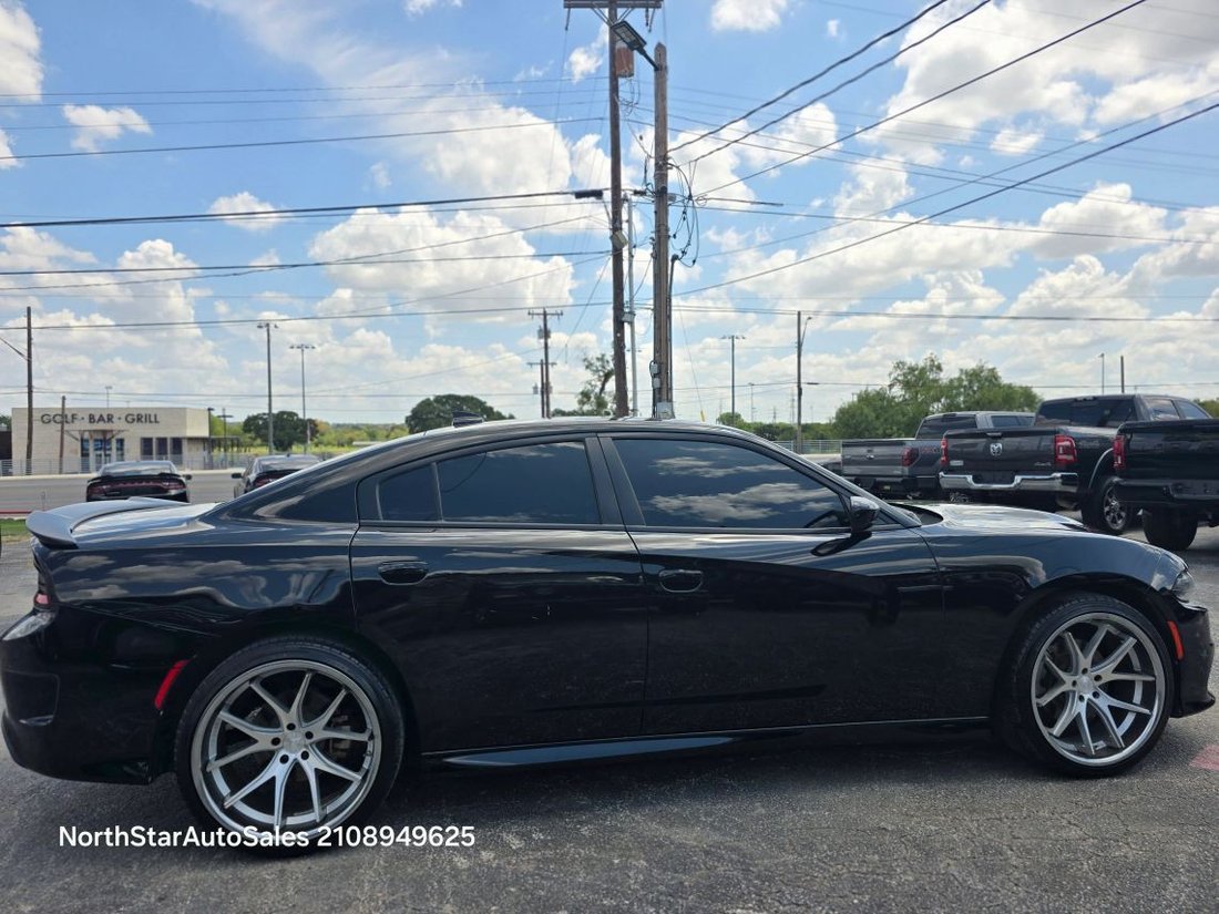 Sedan in San Antonio, TX, United States 4 - 18815875