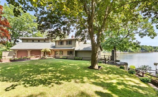 House in North Attleborough, Massachusetts, United States 1
