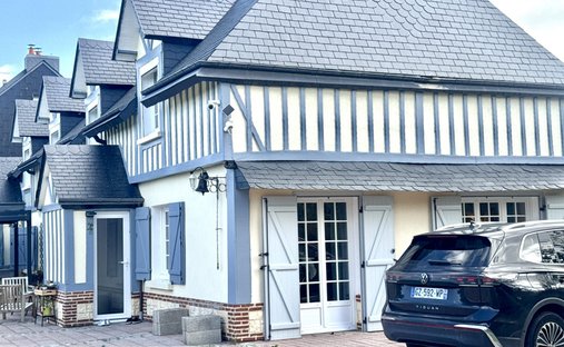 House in La Montade - La Payennière, Montivilliers, France 1