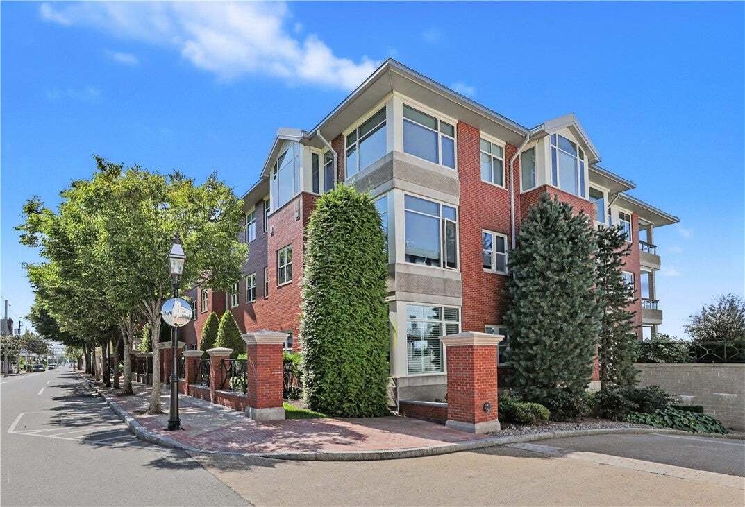 Appartement à Bristol, Rhode Island, États-Unis 2 - 18816560
