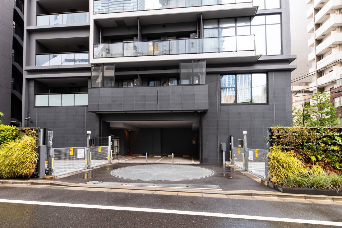 Condo in Minato City, Tokyo, Japan 3 - 18816269