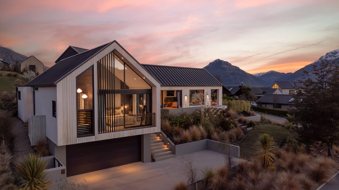 House in Queenstown, Otago, New Zealand 2 - 18521967