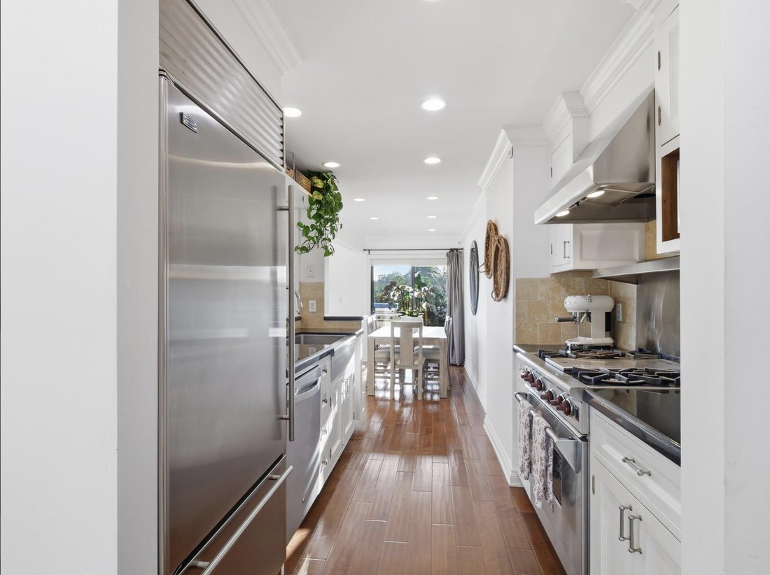 Condo in Carpinteria, California, United States 4 - 18816788